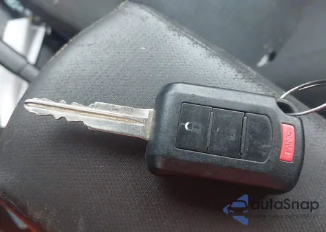 2024 Mitsubishi Mirage G4 Es z USA, uszkodzony, nr VIN ML32FUFJ3RHF03640